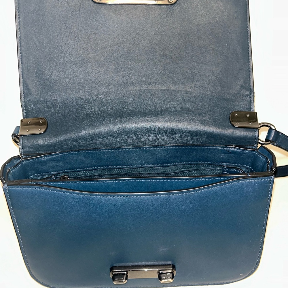Coach Navy Leather Chain Shoulder Bag - Picture 5 of 11